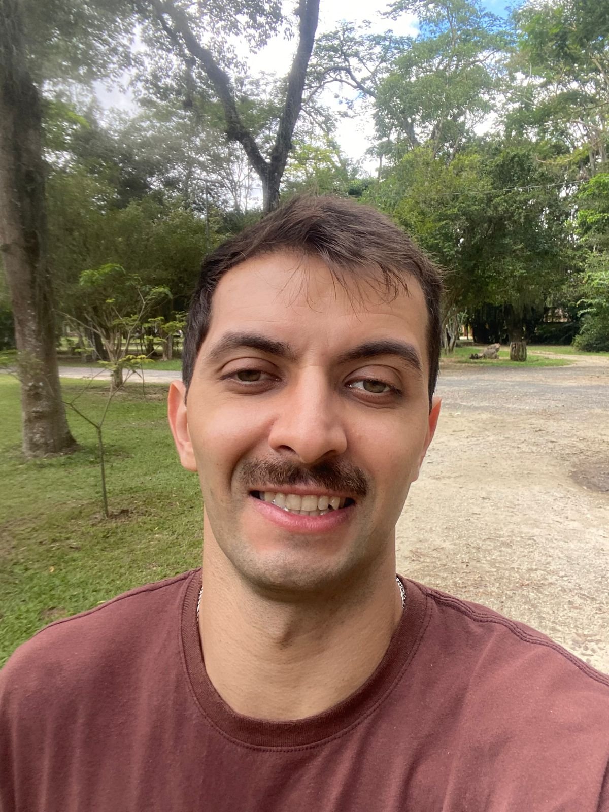 Foto de Bruno Pereira, fundador da Bratis Digital